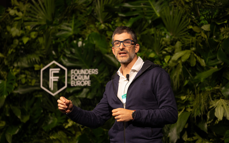 Josep Barberà, Co-Founder of 011h, pitching as a Rising Star at FF Europe 2023