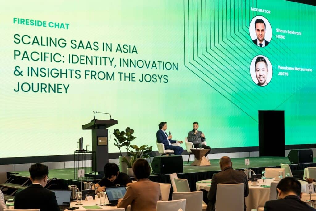 Josys' Yasukane Matsumoto with Shaun Sakhrani (HSBC) at FF Asia 2025.